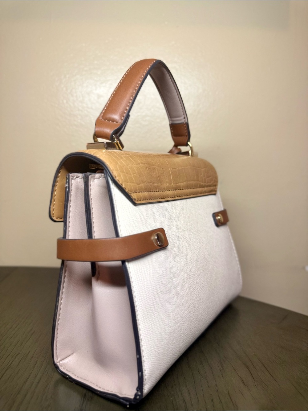 ALDO Colorblock Croc-Embossed Satchel Bag – Tan/Cream with Gold Hardware - Picture 6 of 9